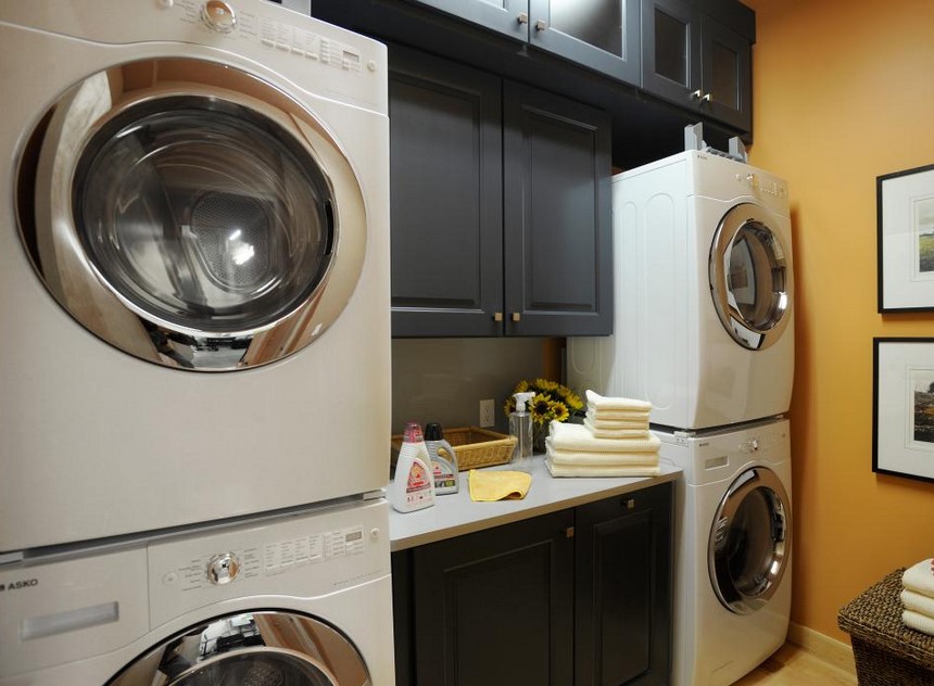 Open Laundry Room for Double