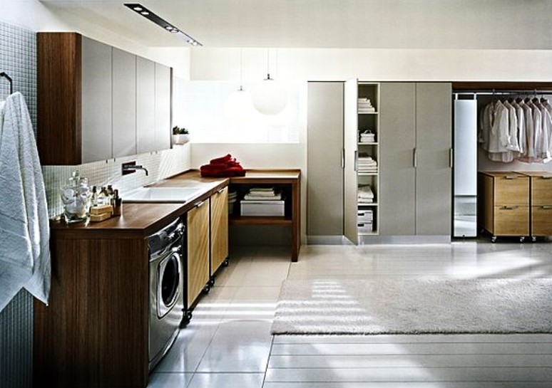 Spacious Basement Laundry Room