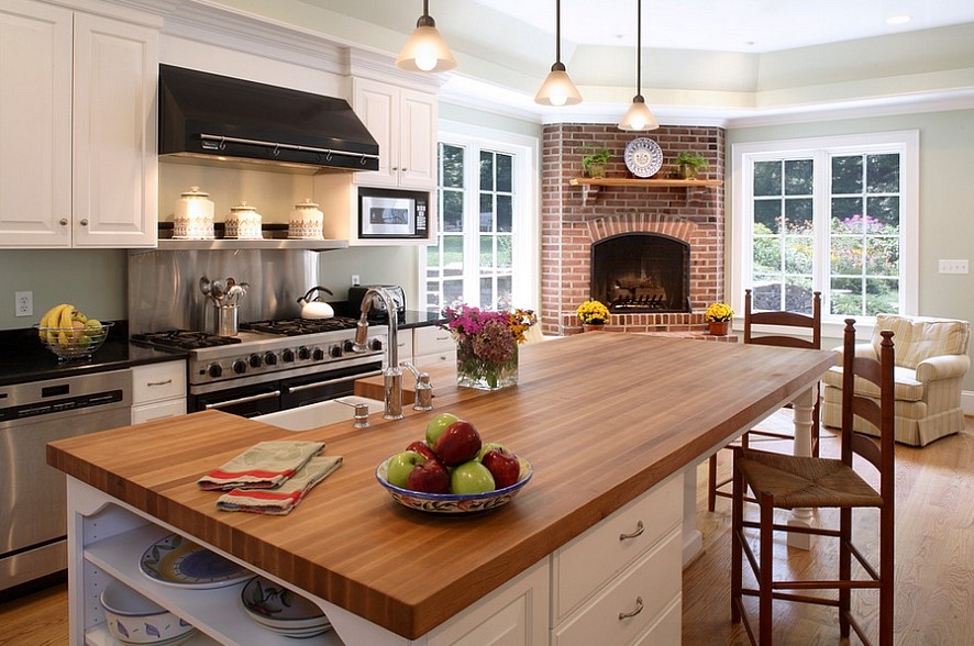 Kitchen Corner Fireplace